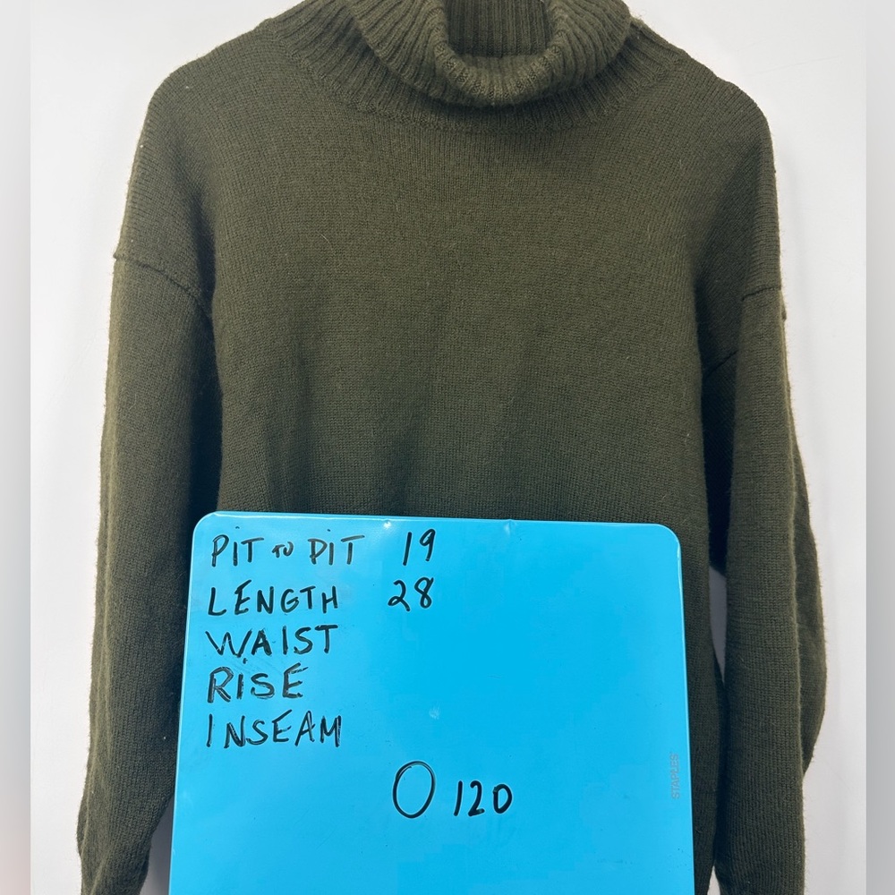 VTG Gap Clothing Co 100% Wool Knit Turtleneck Sweater Green Hong Kong Large O120 - Picture 5 of 5